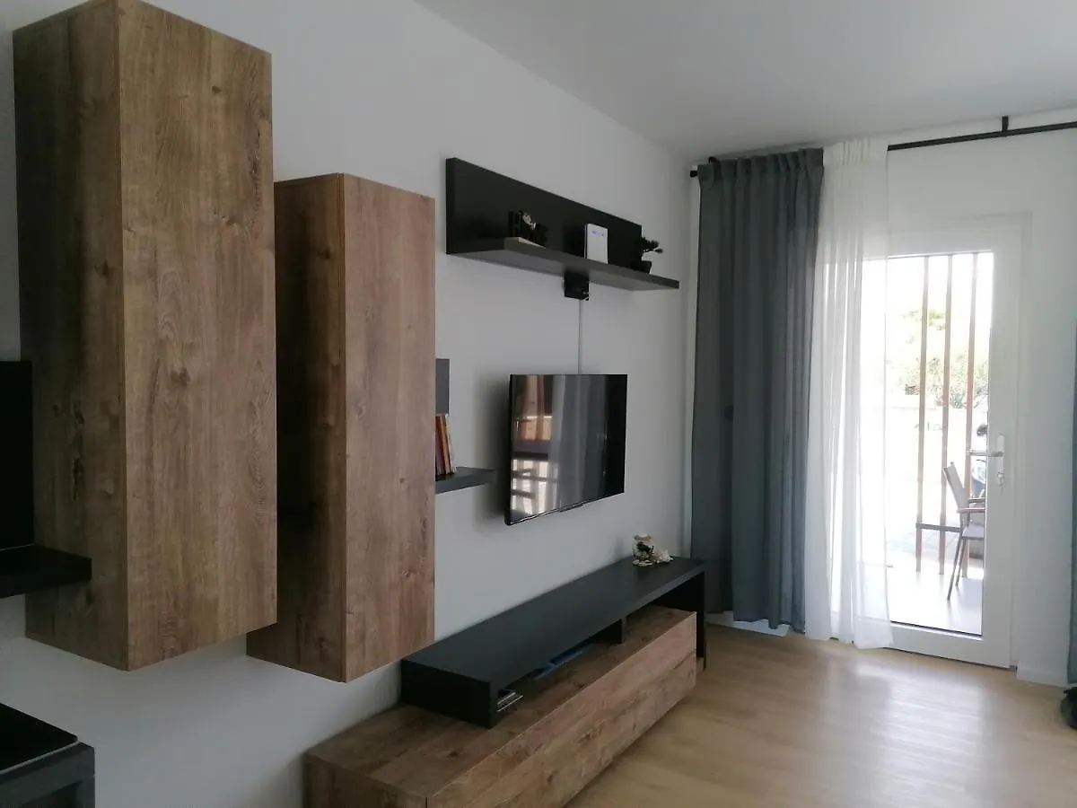 Vir Apartment Luisa 0*,  Croatia